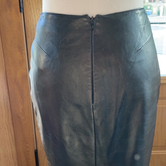 Pelle Studio Wilson Black Leather Pencil Skirt - Picture 4 of 8
